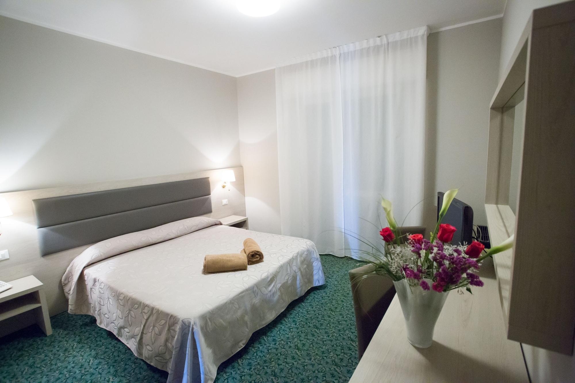 Hotel Smeraldo Abano Terme Exterior photo