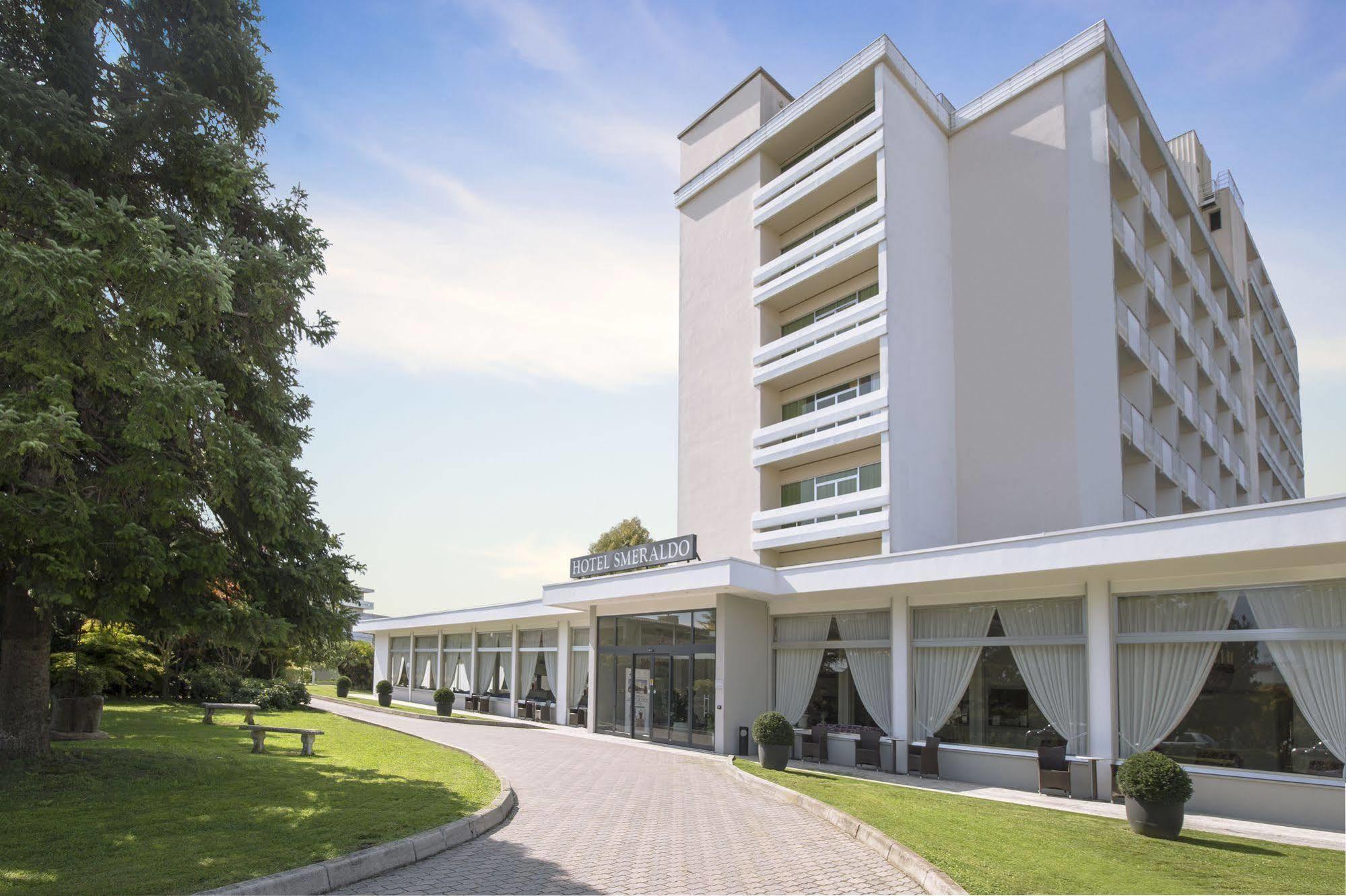 Hotel Smeraldo Abano Terme Exterior photo